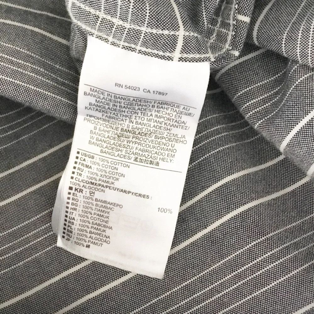 Banana Republic Long Sleeve Button Up Stripes S